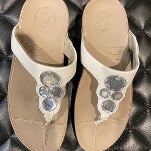 FitFlop Lunetta Sandal Size 7 White